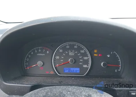 2010 Hyundai Elantra Gls z USA, uszkodzony, nr VIN KMHDU4AD2AU881014